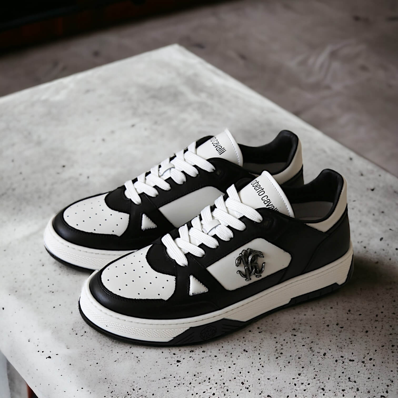 Roberto Cavalli 22536-B Men's Shoes Black & White Calf-Skin Leather Casual Sneakers (RC1004)